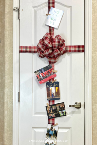 Quick & Easy DIY Christmas Card Door Display, Calling Tennessee Home