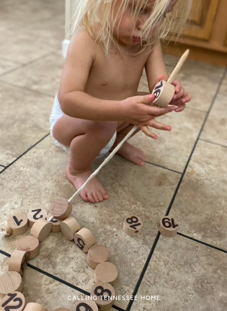 25 MONTESSORI INSPIRED TOYS FOR TODDLERS, THE TENNESSEE MOM BLOG, calling tennessee home, wooden toys, best toys for toddlers, string set for toddlers